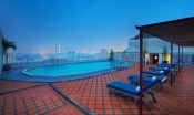 Swimming Pool (roof-top) at Bangkok Chada Hotel Ratchadapisek Huaykwang