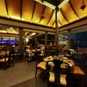 Holiday Inn Resort Phuket - Charmthai Restaurant