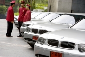 Plaza Athne Bangkok - BMW Limousine