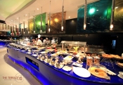 Ramada Plaza Menam Riverside Bangkok - The Terace@72 Bar & Restaurant