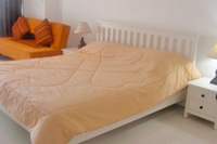 King Size Bed in View Talay 6 Condo Studio for rental.