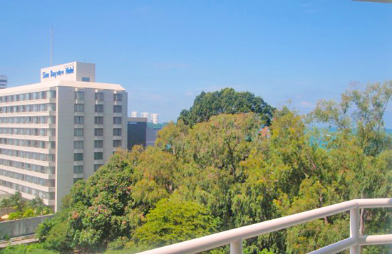 View Talay 6 condo rental on Pattaya beach road with sea view.